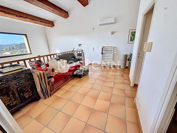 Maison Provençale 5 pièces à vendre à Peymeinade avec vue mer