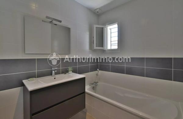 Vente                                                      Maison
                        
                     4 pièces                      98 m2                     à Gragnague