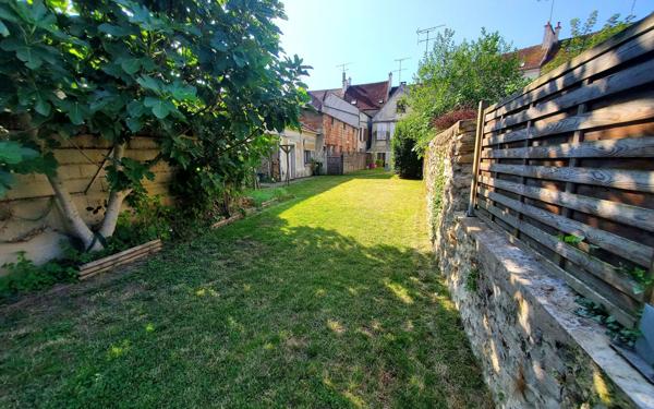 Appartement à vendre    3 pièces • 59,80 m2 Crécy-la-Chapelle