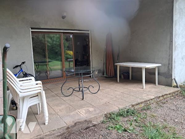 sur les hauteurs, pavillon traditionnel de 180m² avec terrain de 1301 m²