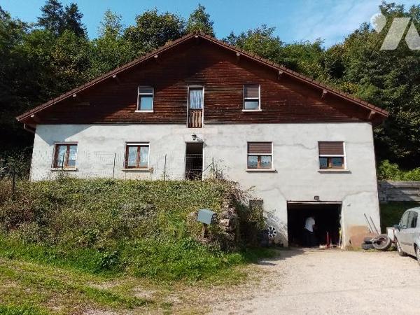 sur les hauteurs, pavillon traditionnel de 180m² avec terrain de 1301 m²