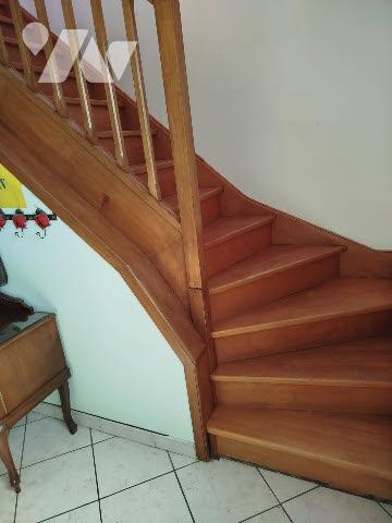 sur les hauteurs, pavillon traditionnel de 180m² avec terrain de 1301 m²