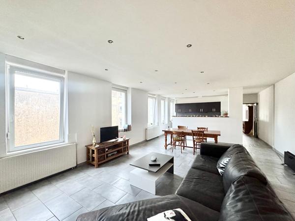 Maison - Loft avec son logement indépendant + 2 garages + jardin