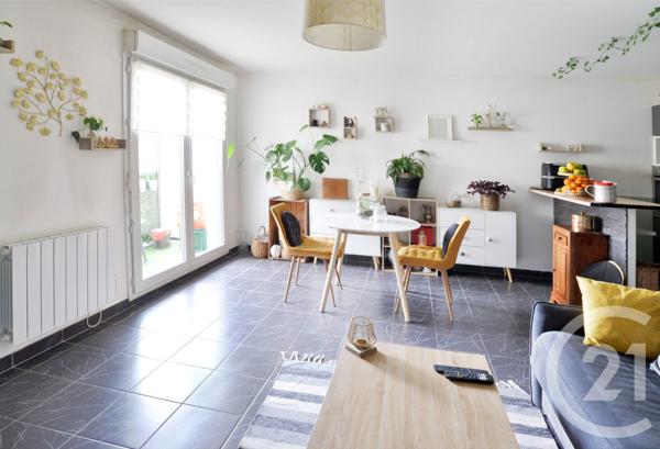 Appartement F2 à vendre  2 pièces - 43,82 m2 VIGNEUX SUR SEINE - 91