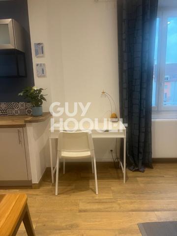 A 100 m² de L'ECOLE DE COMMERCE et CENTRE VILLE