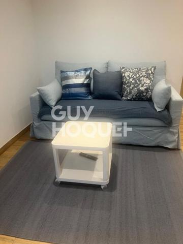 A 100 m² de L'ECOLE DE COMMERCE et CENTRE VILLE