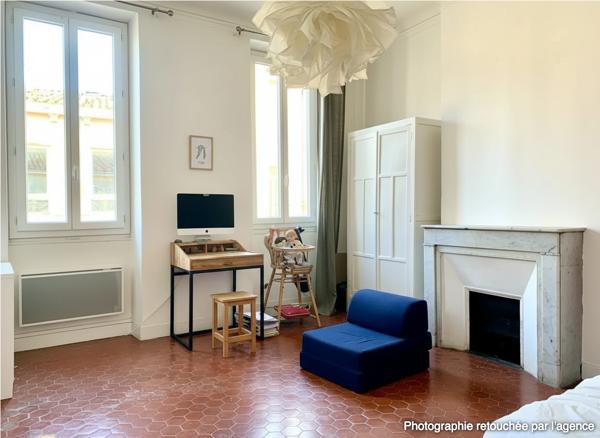 A vendre appartement de 3 pièces à Marseille13006 , entre Castellane et Perier