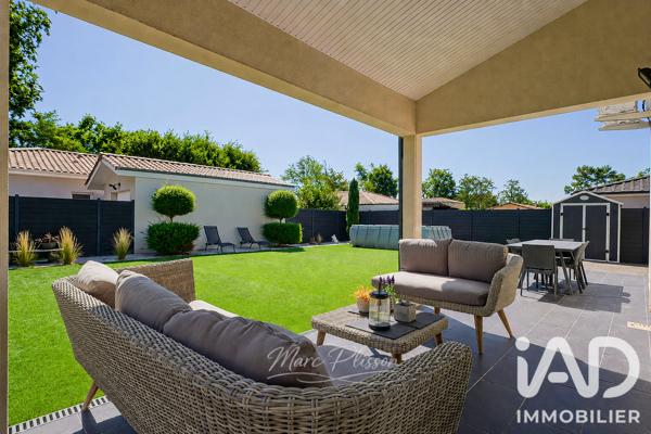 Maison à vendre 5 pièces 143 m² Saint-Médard-en-Jalles