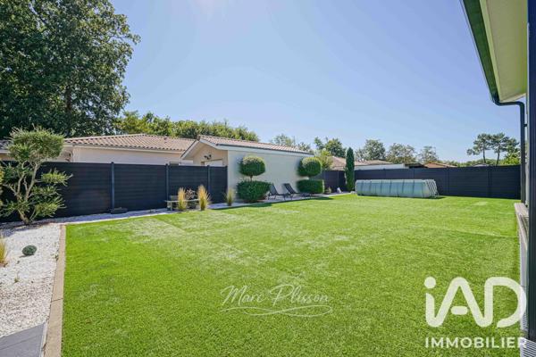 Maison à vendre 5 pièces 143 m² Saint-Médard-en-Jalles