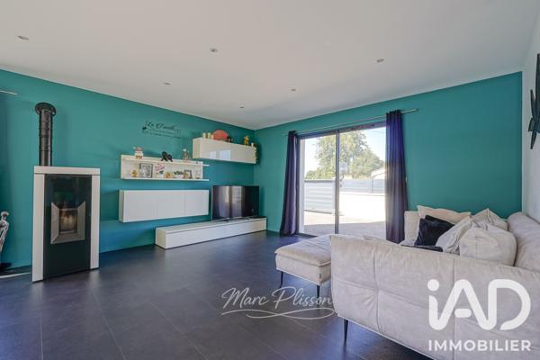 Maison à vendre 5 pièces 143 m² Saint-Médard-en-Jalles