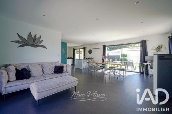 Maison à vendre 5 pièces 143 m² Saint-Médard-en-Jalles
