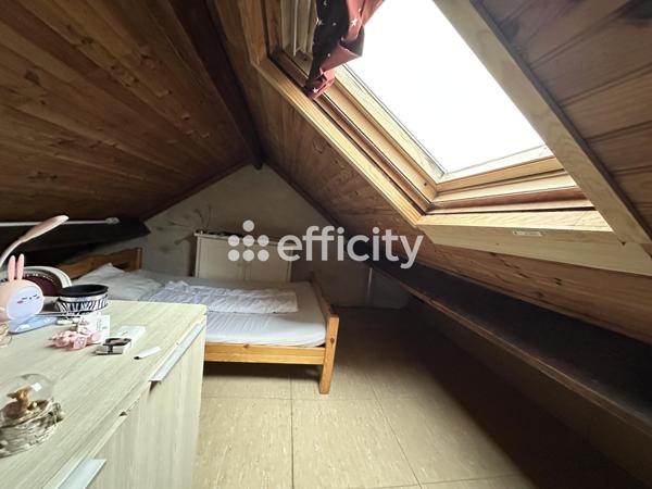 Maison 6 pièces - 95 m² Exclusivité efficity