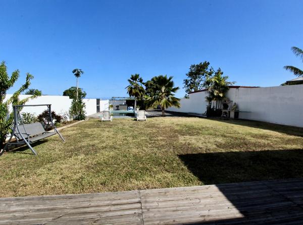 A vendre, Villa F5, 4 chambres, 140m2 hab, Piscine, Jardin de 650m2, Bois d'Olives, Saint Pierre 97432