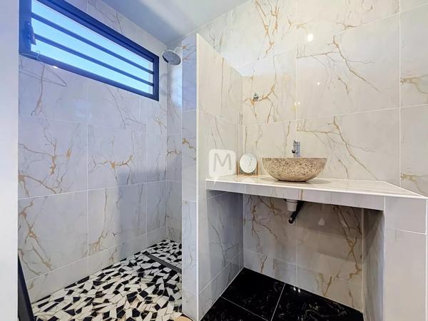 DPT GUYANE, À Louer REMIRE MONTJOLY Maison T3 Bis de Standing meublée de 104 m2