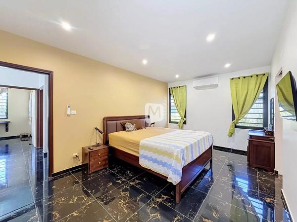 DPT GUYANE, À Louer REMIRE MONTJOLY Maison T3 Bis de Standing meublée de 104 m2