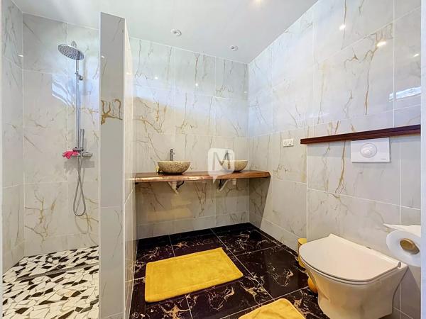 DPT GUYANE, À Louer REMIRE MONTJOLY Maison T3 Bis de Standing meublée de 104 m2