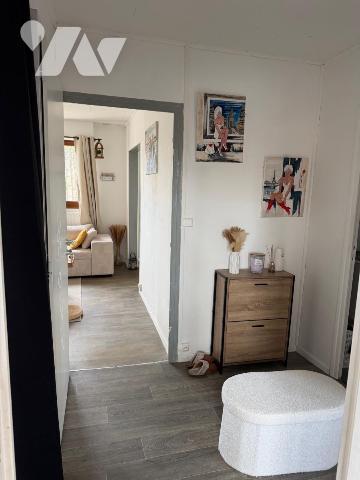 BRUAY SUR ESCAUT IMMEUBLE DE RAPPORT AVEC GARAGE ET JARDIN 