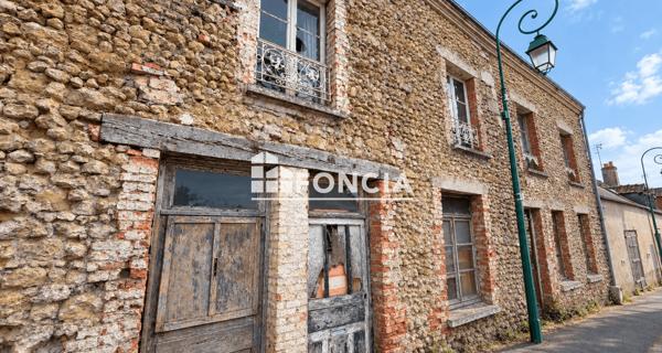 À vendre Maison 9 pièces 169 m² - Beaumont-sur-sarthe 72170