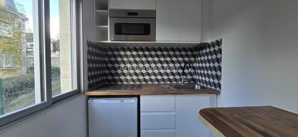 Vente                                                      Appartement
                        
                     1 pièces                      22 m2                     à Nogent-sur-Marne