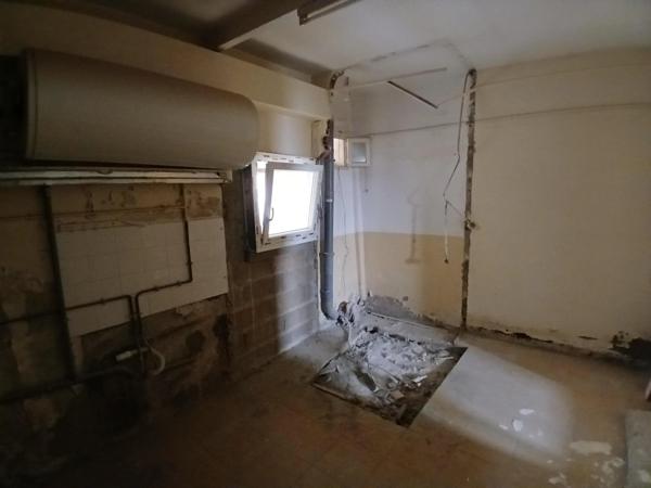 Maison de village avec terrasse tropézienne 6 pièces AUTIGNAC (34)