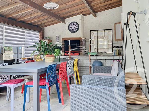 Maison à vendre  5 pièces - 132 m2 BREUIL MAGNE - 17