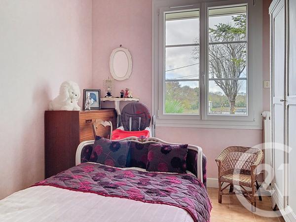 Maison à vendre  5 pièces - 132 m2 BREUIL MAGNE - 17