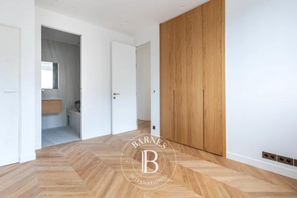 Paris 16ème, Appartement 4 Chambres -  235 m² à vendre