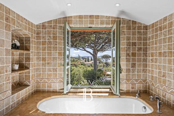 Grimaud, Villa 5 Chambres -  320 m² à vendre