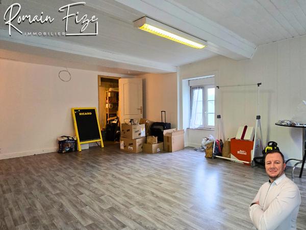 Local Commercial 3 pièces - 82 m²