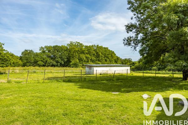 Maison à vendre 8 pièces 189 m² Saint-Martin-de-Seignanx