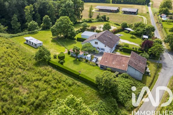 Maison à vendre 8 pièces 189 m² Saint-Martin-de-Seignanx