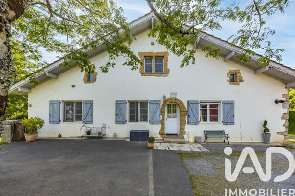 Maison à vendre 8 pièces 189 m² Saint-Martin-de-Seignanx