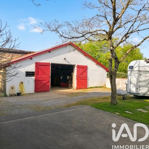 Maison à vendre 8 pièces 189 m² Saint-Martin-de-Seignanx