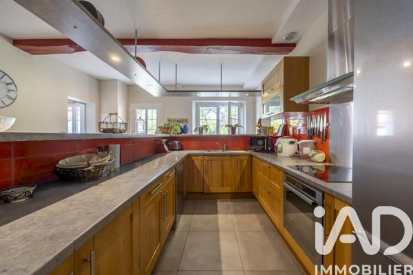 Maison à vendre 8 pièces 189 m² Saint-Martin-de-Seignanx