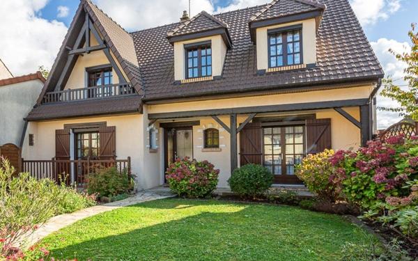 Maison à vendre    5 pièces • 125 m2 Savigny-sur-Orge