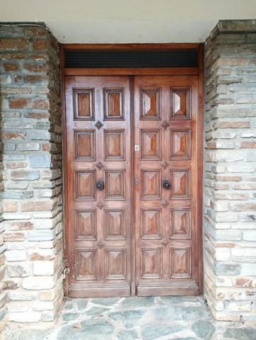 Grande Maison 6 pièces de 197 m2 à rénover à VESCOVATO