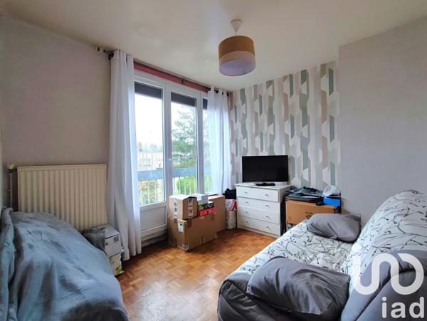 Maison 7 pièces de 106 m² à Chars (95750)