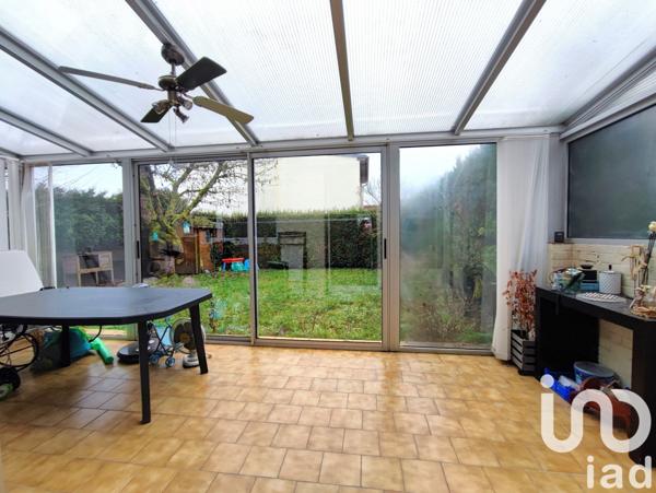 Maison 7 pièces de 106 m² à Chars (95750)