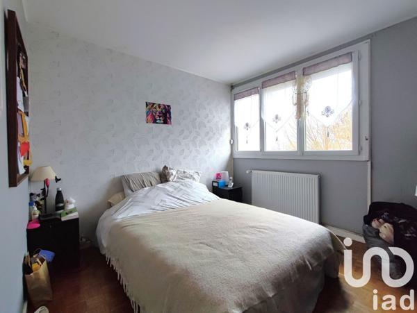 Maison 7 pièces de 106 m² à Chars (95750)