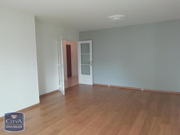 Appartement à louer 3 pièces 71.6m²