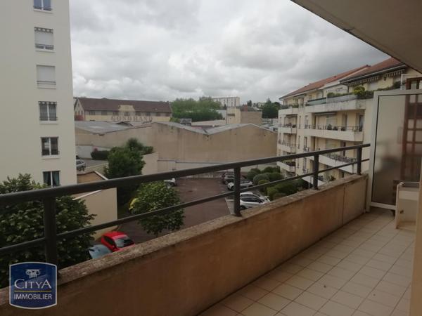 Appartement à louer 3 pièces 71.6m²