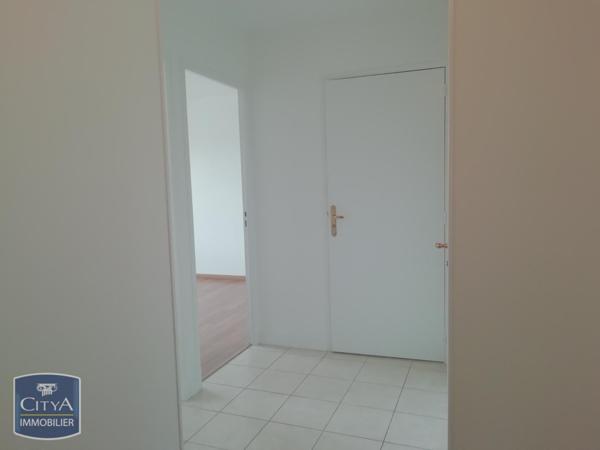 Appartement à louer 3 pièces 71.6m²