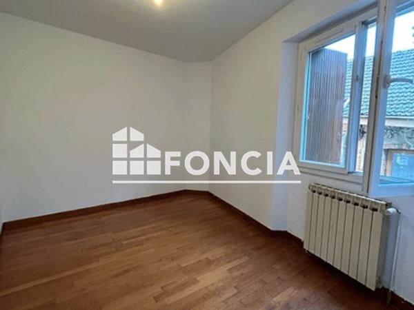 Location Appartement 3 pièces 53.1 m² - 49 RUE PAUL LAFARGUE Aubin 12110