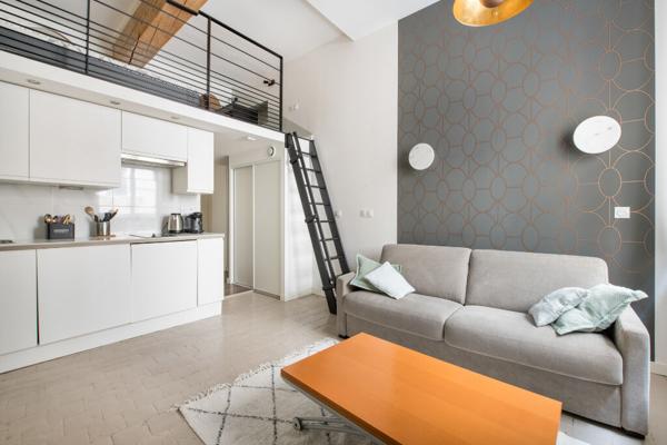 Appartement meublé en plein centre