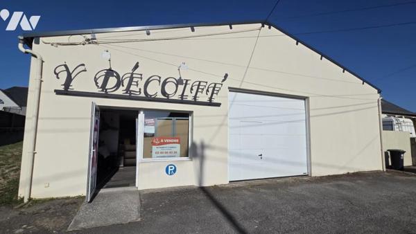 EXCLUSIVITÉ : VAIR-SUR-LOIRE - Murs commerciaux