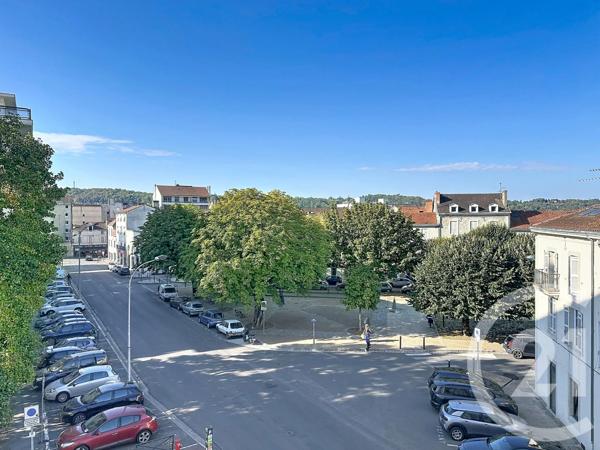 Appartement T4 à vendre  4 pièces - 109 m 2   PERIGUEUX  - 24