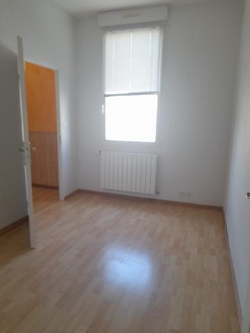 Maison
                                                                                                                                                                                                                                                                                                                        4 pièce(s)                                                                                                                                                                                                          3 chambre(s)                                                                                                                                                                                                          90  m²