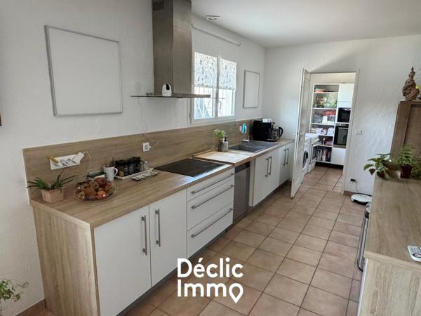 Vente maison individuelle Rochefort, 187m² 9 pièces 479 250€ avec garage