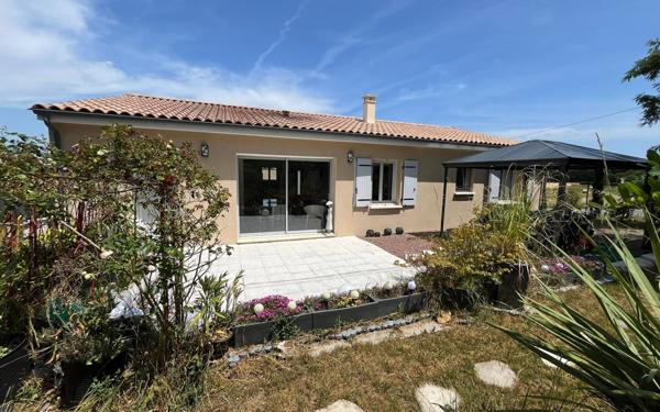 Maison à vendre    4 pièces •  La Rochefoucauld