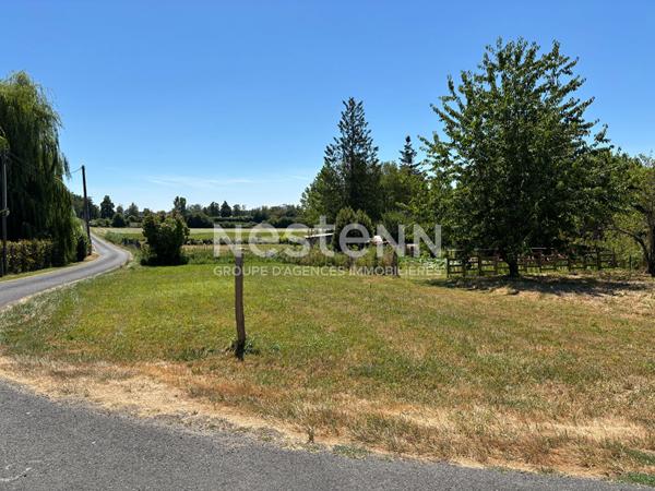 TERRAIN À BÂTIR 664 M² À MAYET (72360) - HORS LOTISSEMENT - 23 500 €